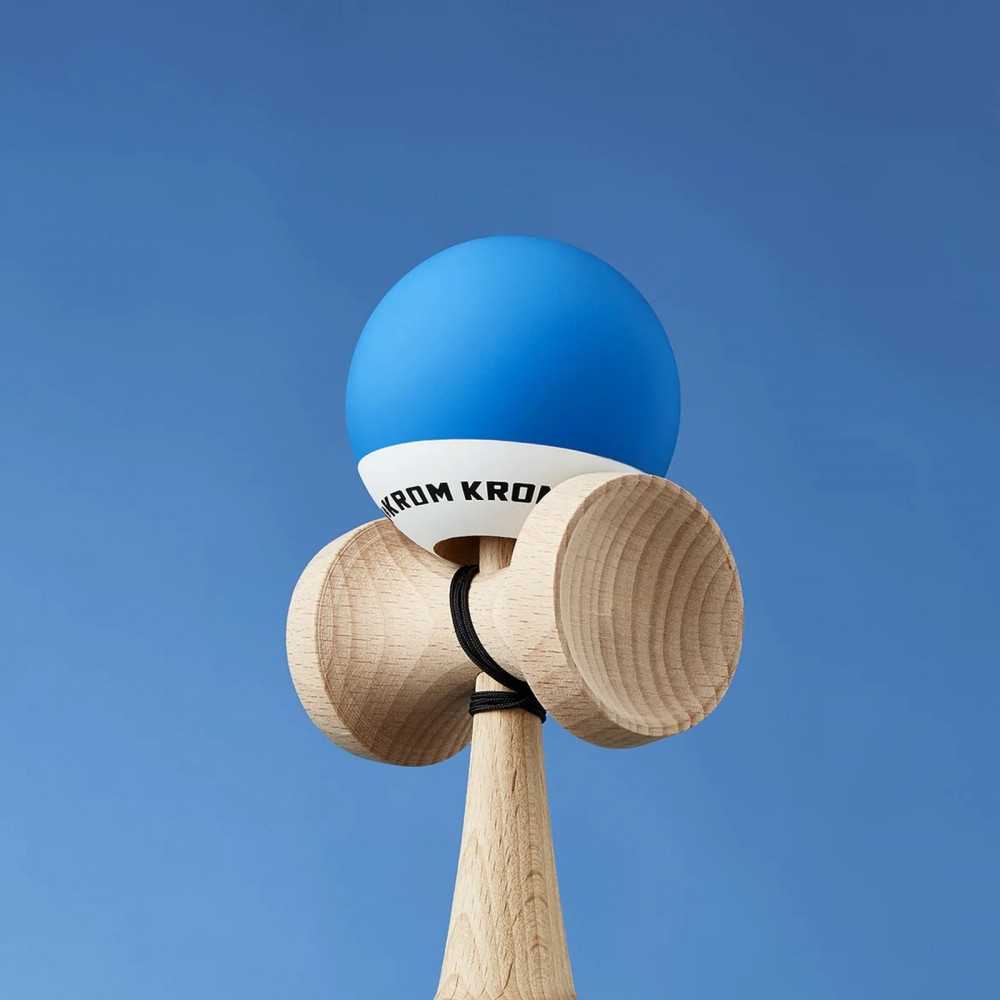 Krom Kendamas POP LOL RUBBER BLUE MATTE