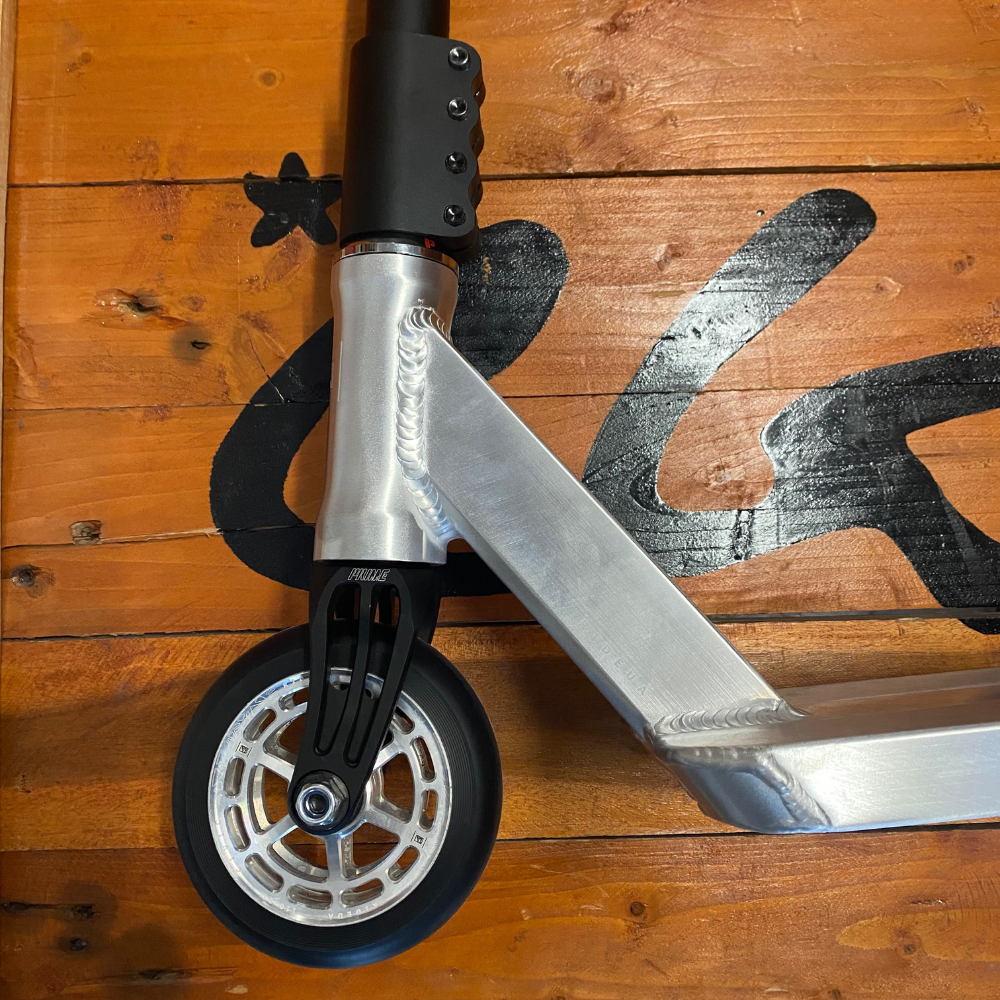 Trottinette freestyle street custom by Anthony Michlik