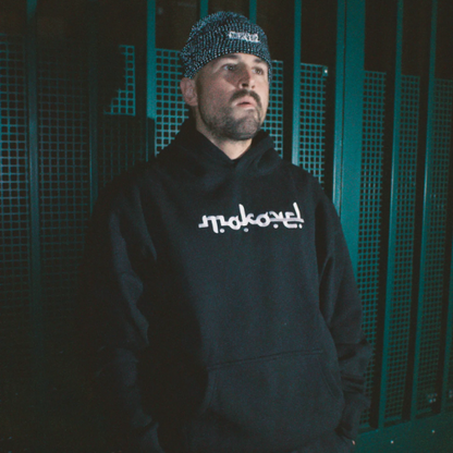 Pull à capuche Anti graphic Mokovel noir