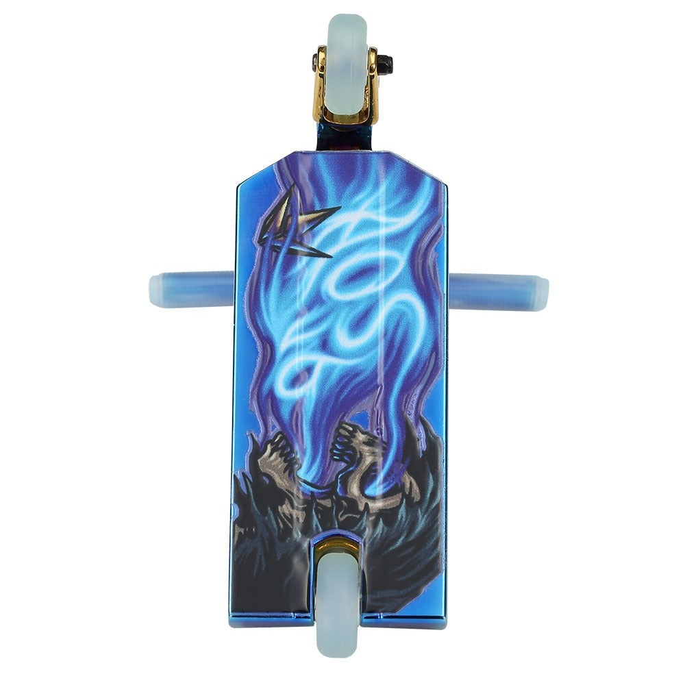 Blunt Finger Scooter AOSV6 Special Edition Heist, dessous du plateau illustré