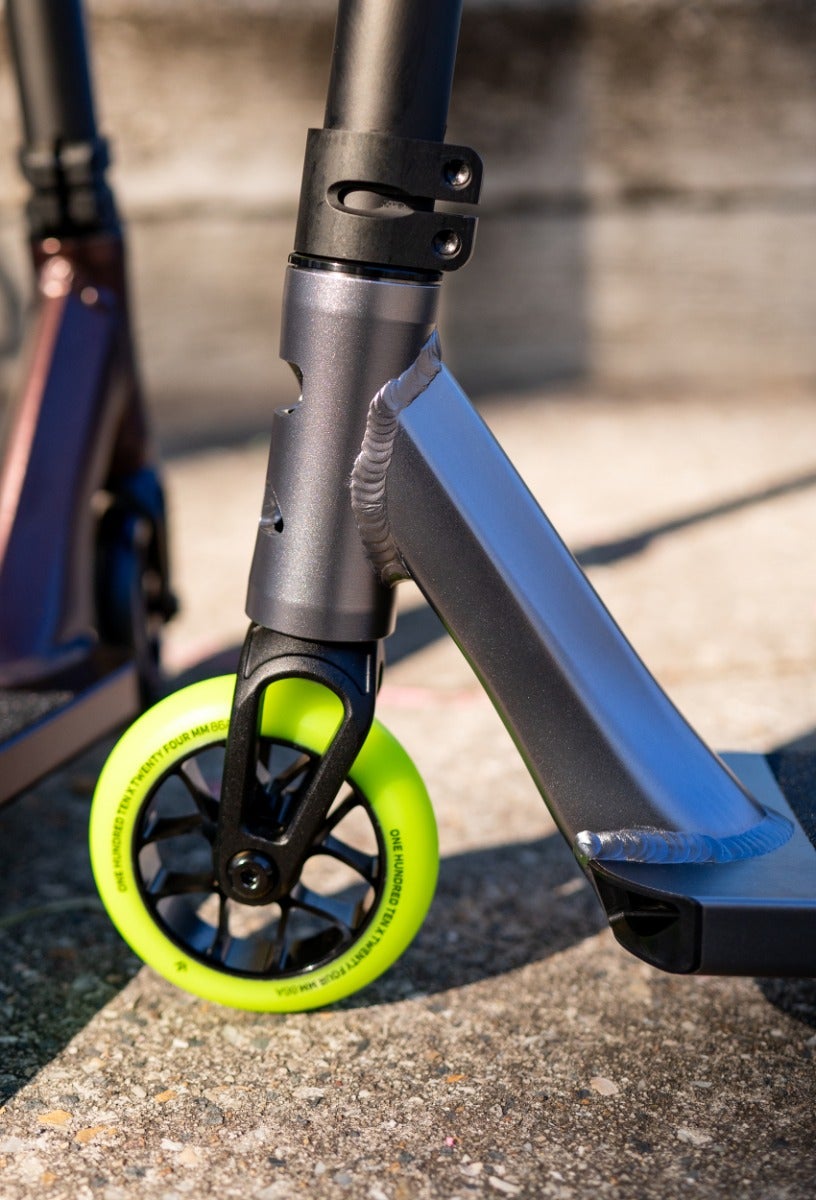 
BLUNT COLT S6 SILVER FREESTYLE SCOOTER — vue 6