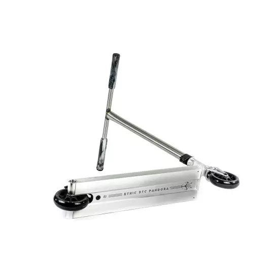 Ethic DTC Pandora Chrome trottinette freestyle – vue 2