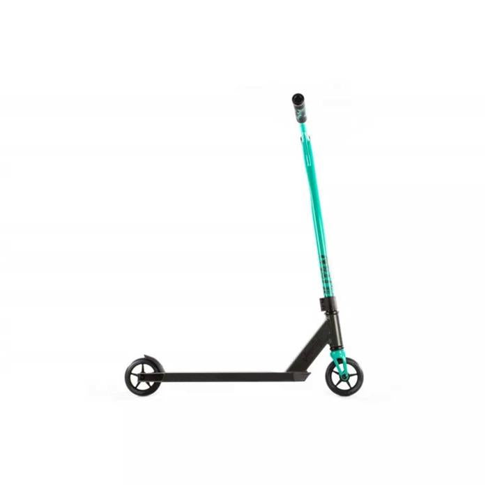 Versatyl Cosmopolitan Freestyle Scooter Blue Black 