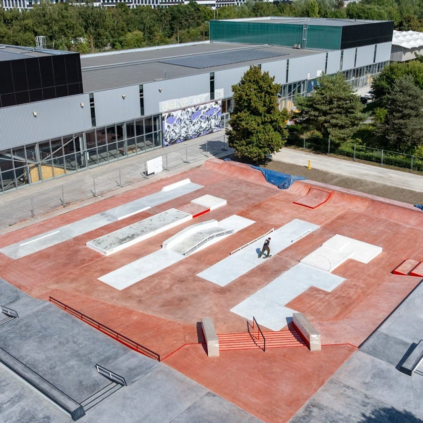 Skatepark extérieur de la Halle de Glisse de Lille — Spotland